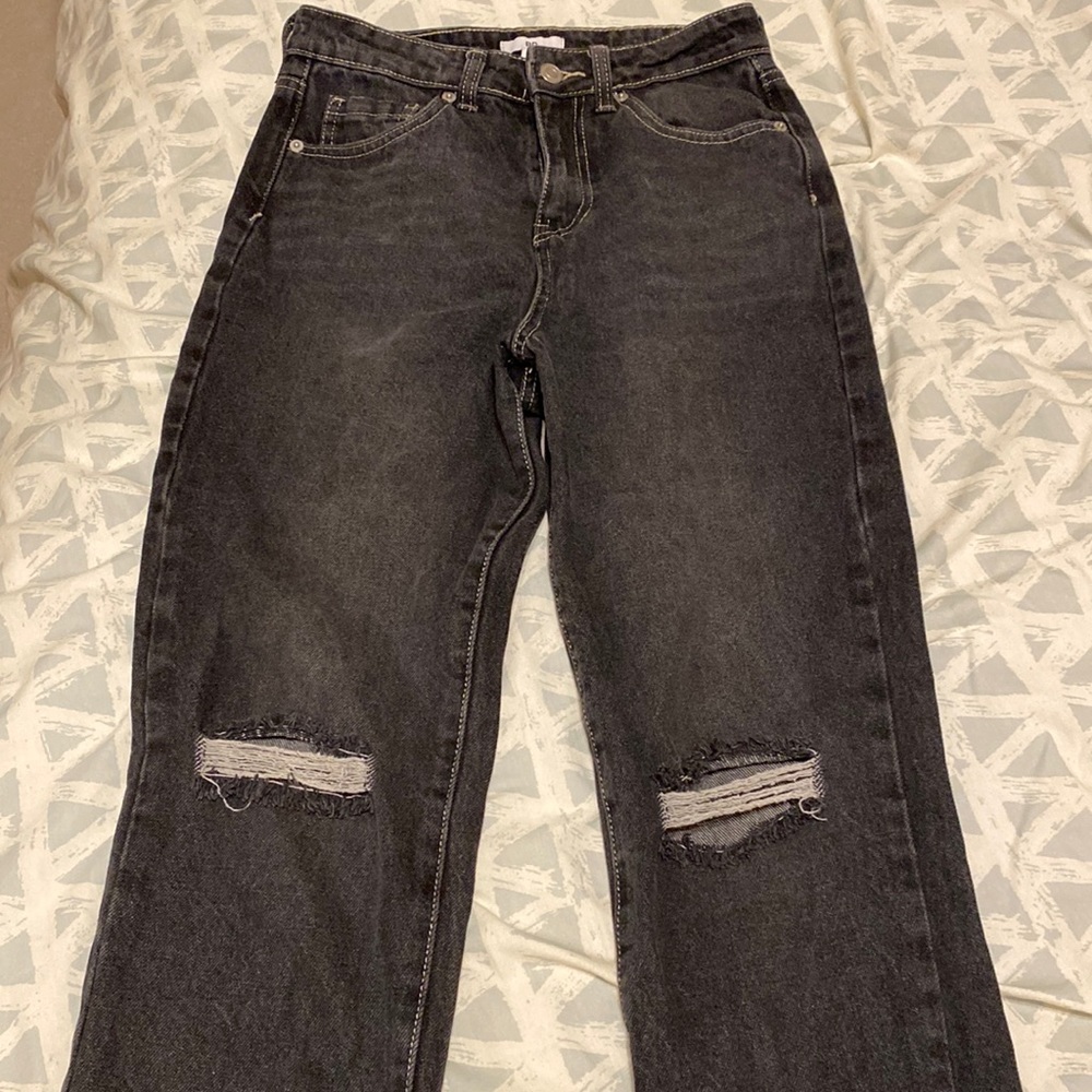 Like new BP size 26 Distressed jeans black/dark gray